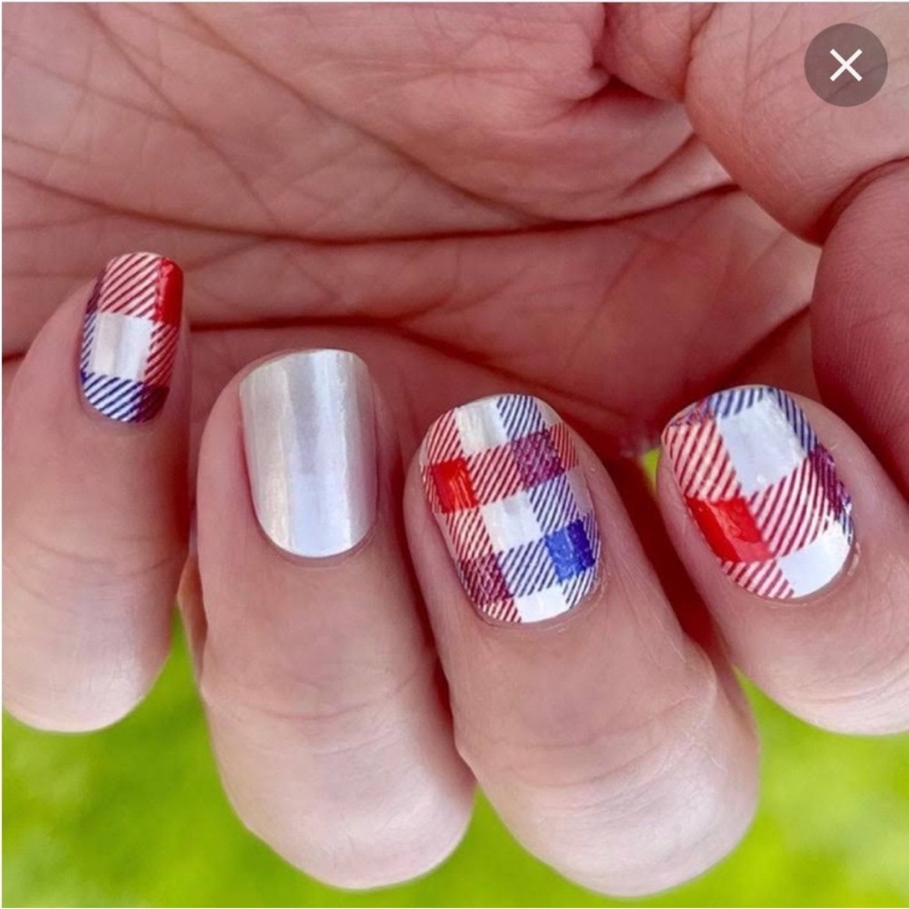 *Retired* Color Street: Plaid in the USA | Fourth of July Patriotic America - Picture 1 of 16